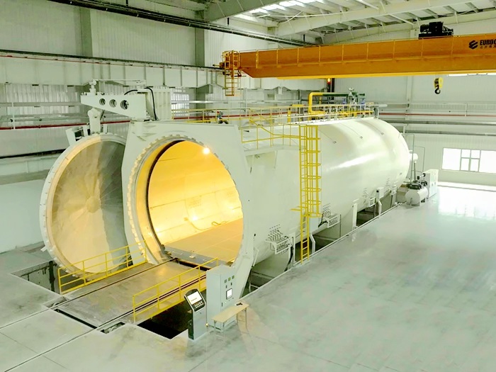 Autoclave: Ø6×20m, maximum working temperature 250°C, pressure 1.2MPa